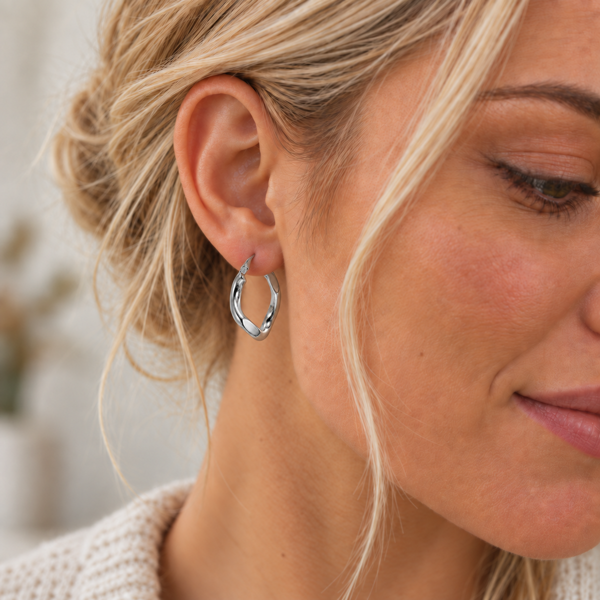 Sculpted Twist Hoop Earrings