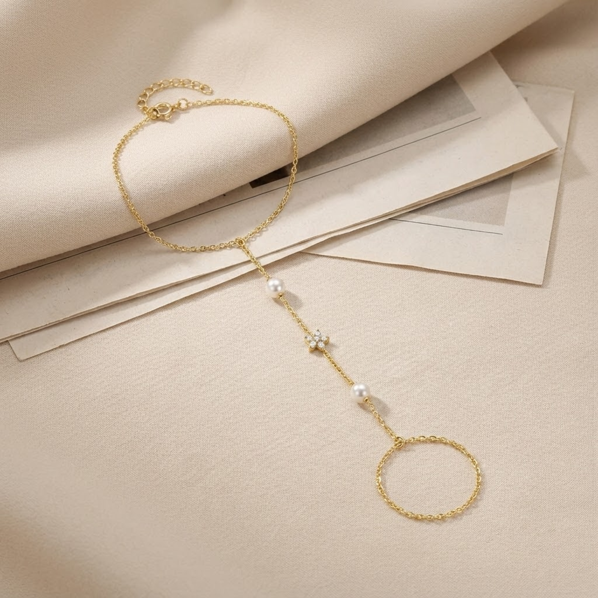Pearl Star Hand Chain