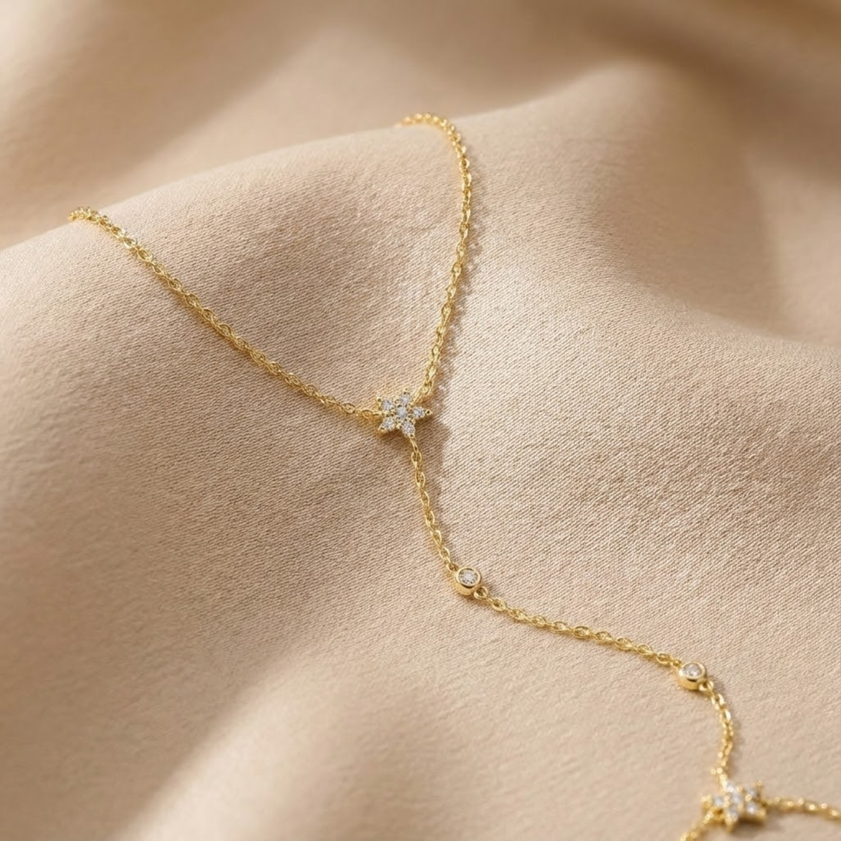 Starline Crystal Hand Chain
