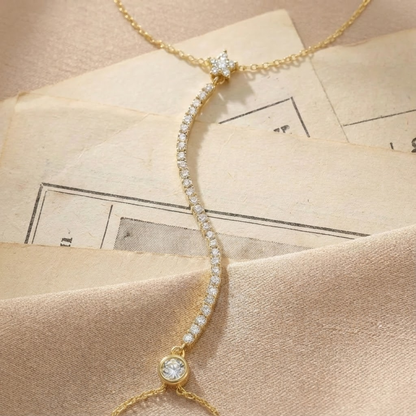 Pavé Curve Hand Chain