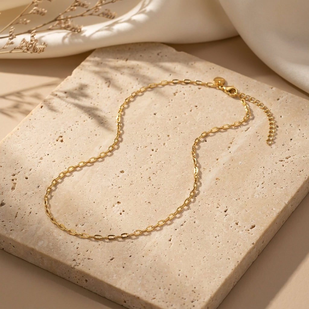 Essential Fine Chain Necklace