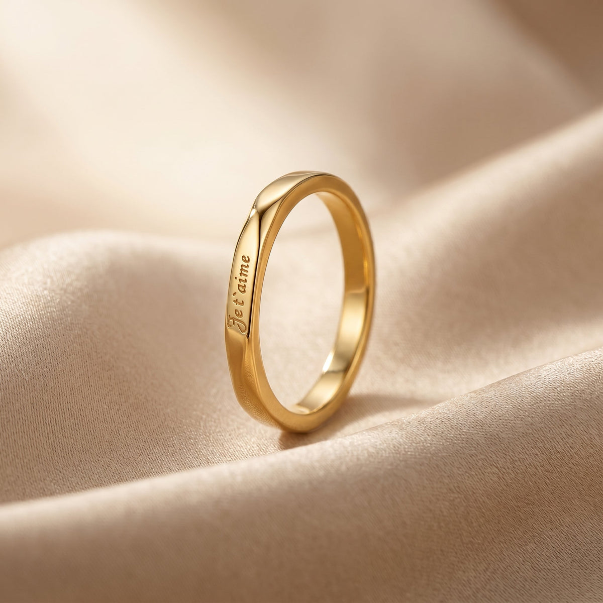 Je T’aime gegraveerde ring