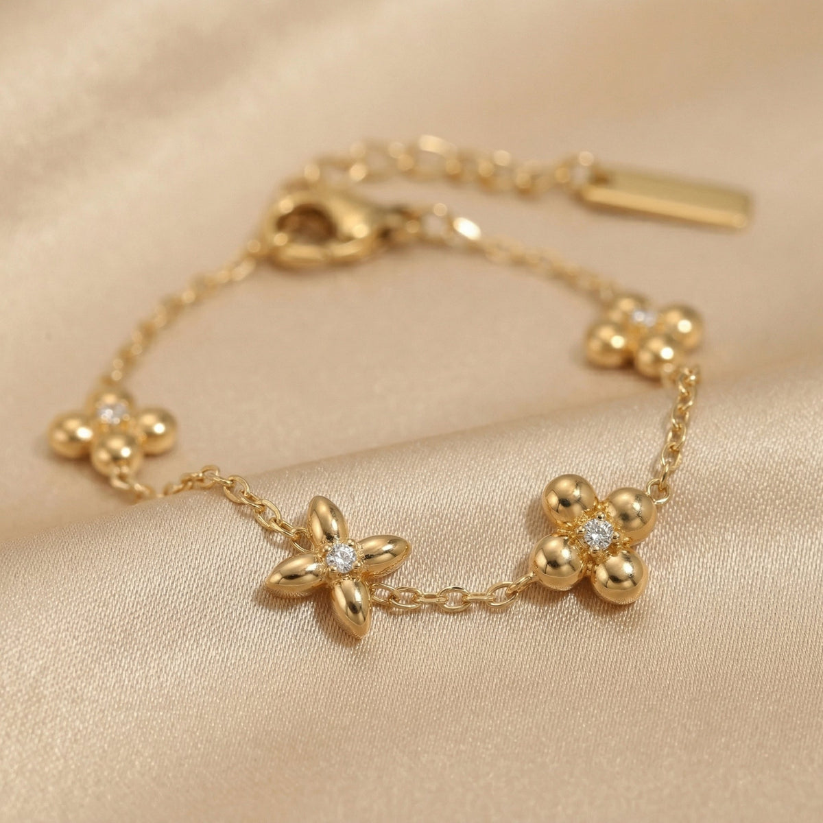 Camila Petal Armband