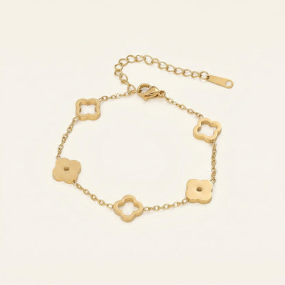 Alternating Clover Bracelet