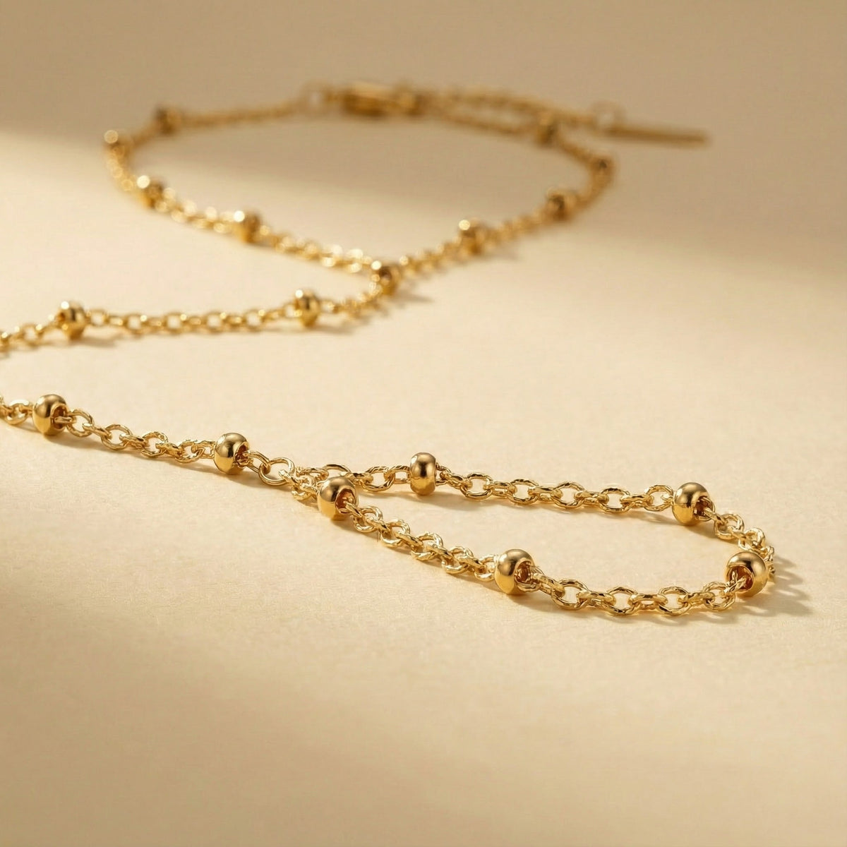 Satellite Bead Hand Chain
