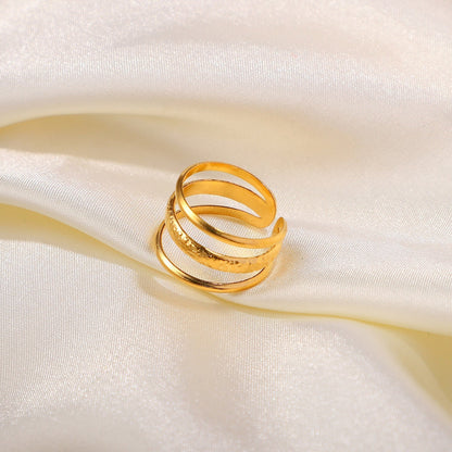 Triple Line Ring