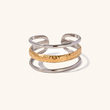 Triple Line Ring