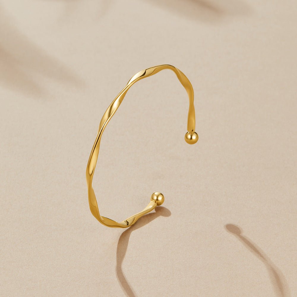 Twisted Imari Gold Bangle